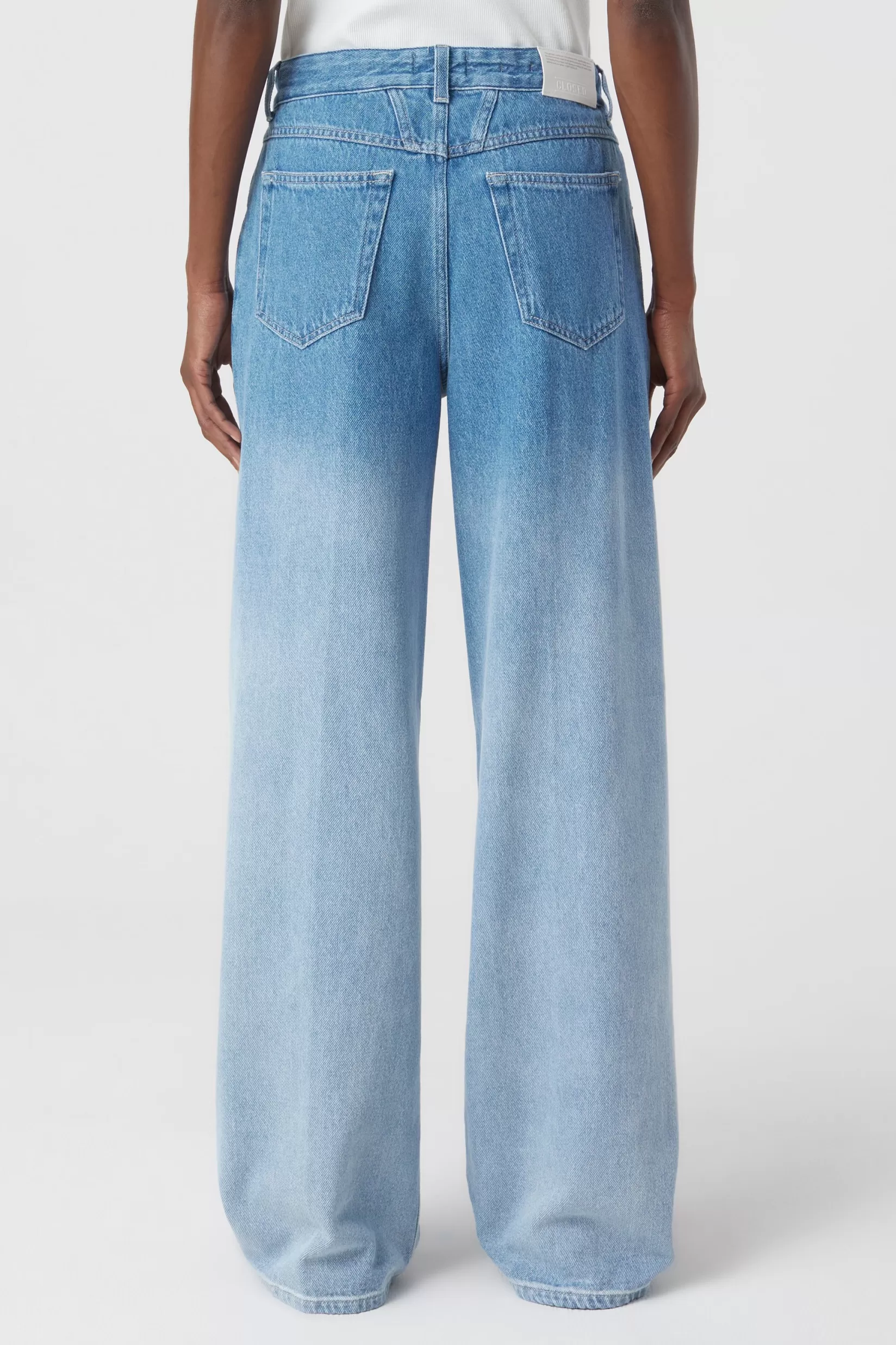 Discount CLOSED A Better Blue Nikka Mid Blue