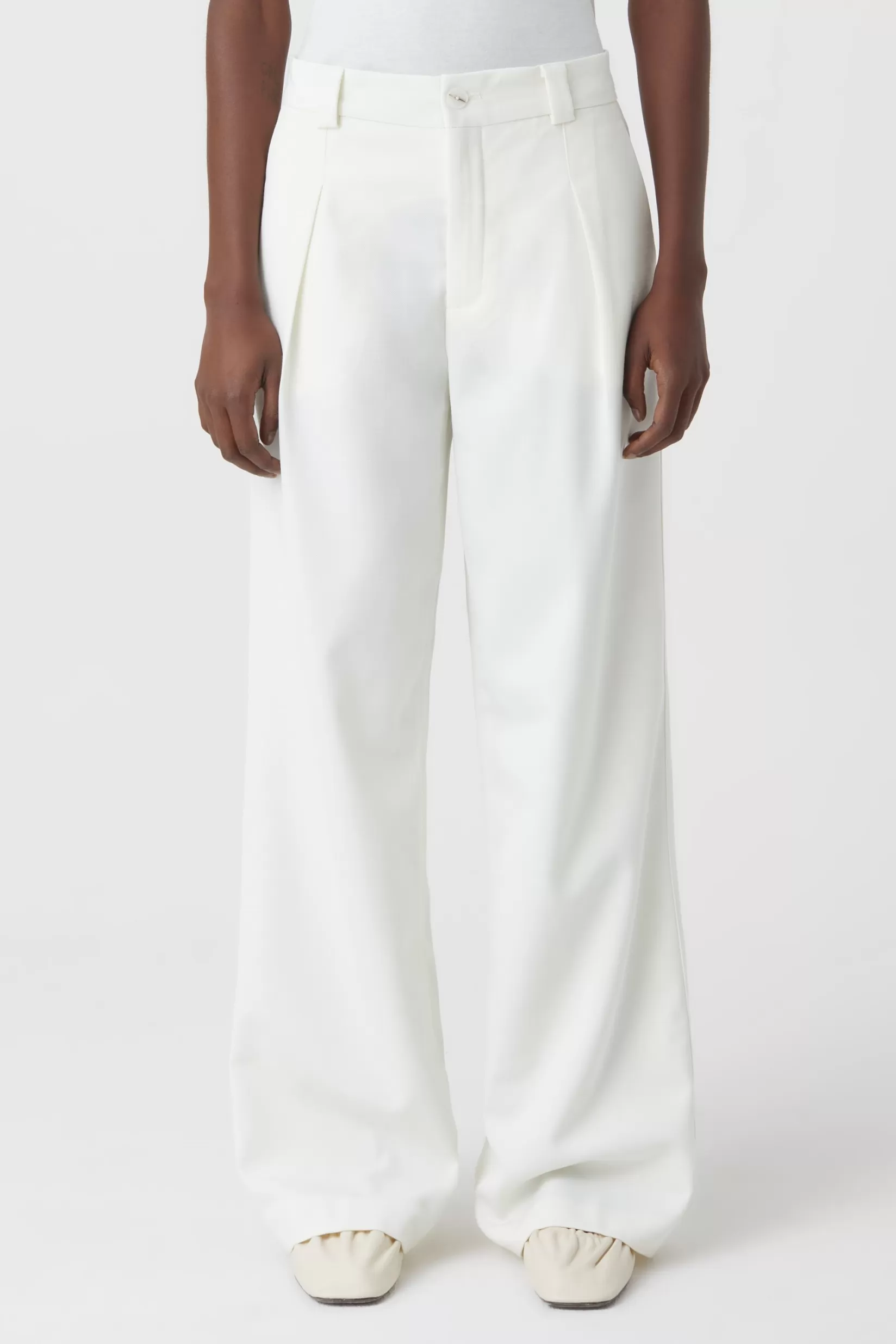 Sale CLOSED Brooks Twillhose Ivory