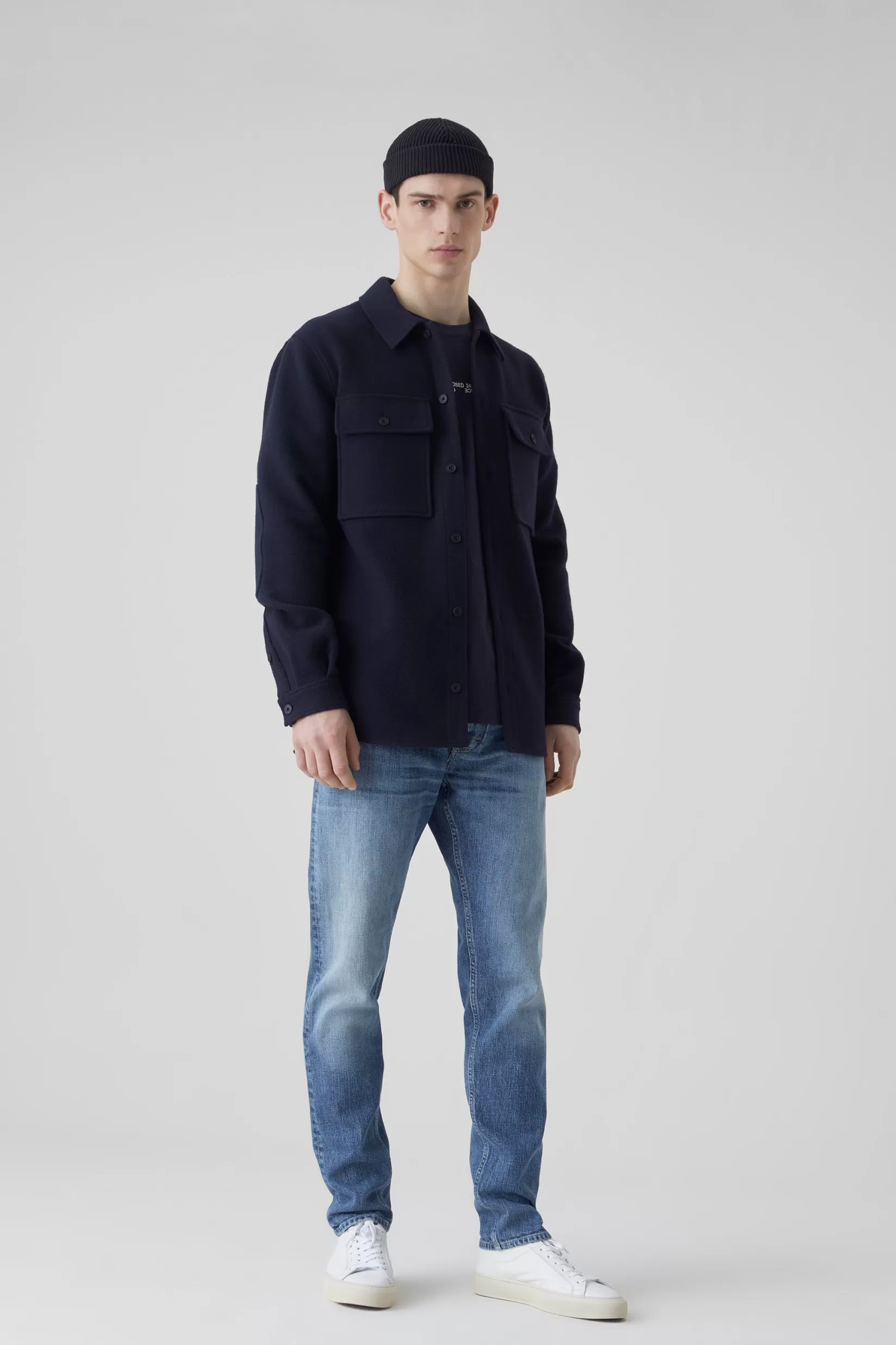 Hot CLOSED Cooper Tapered Jeans Light Blue