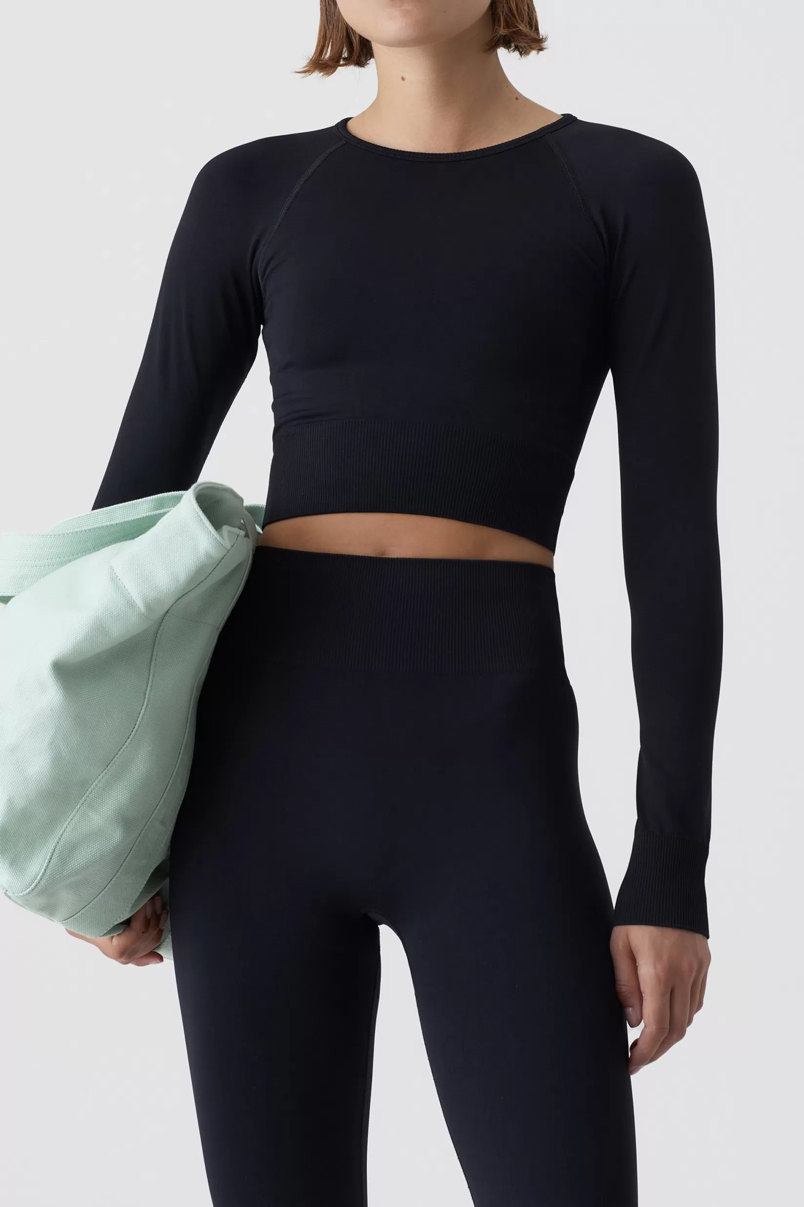 Clearance CLOSED Cropped Raglan Longsleeve Black