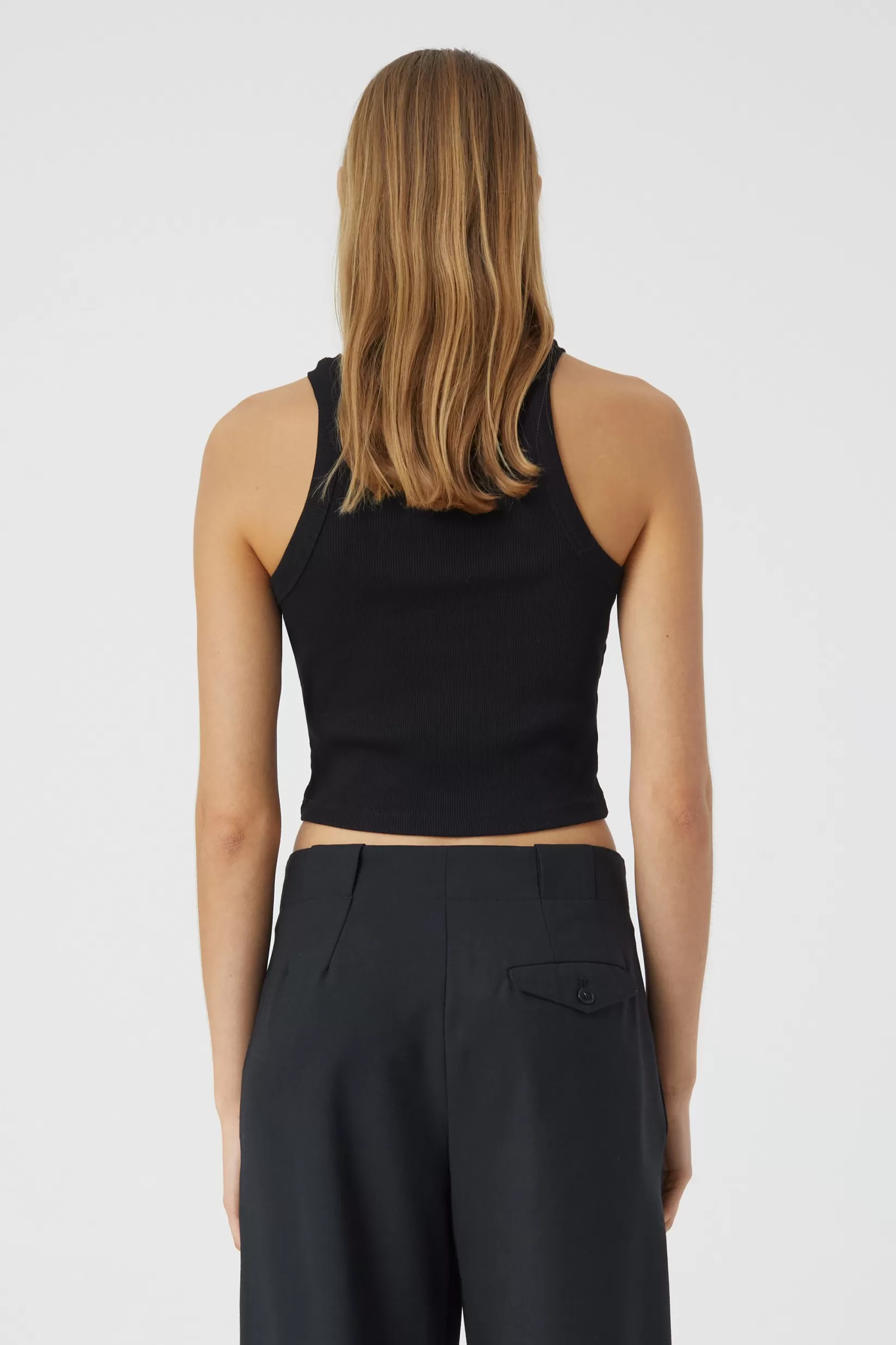 Clearance CLOSED Cropped Tanktop Black