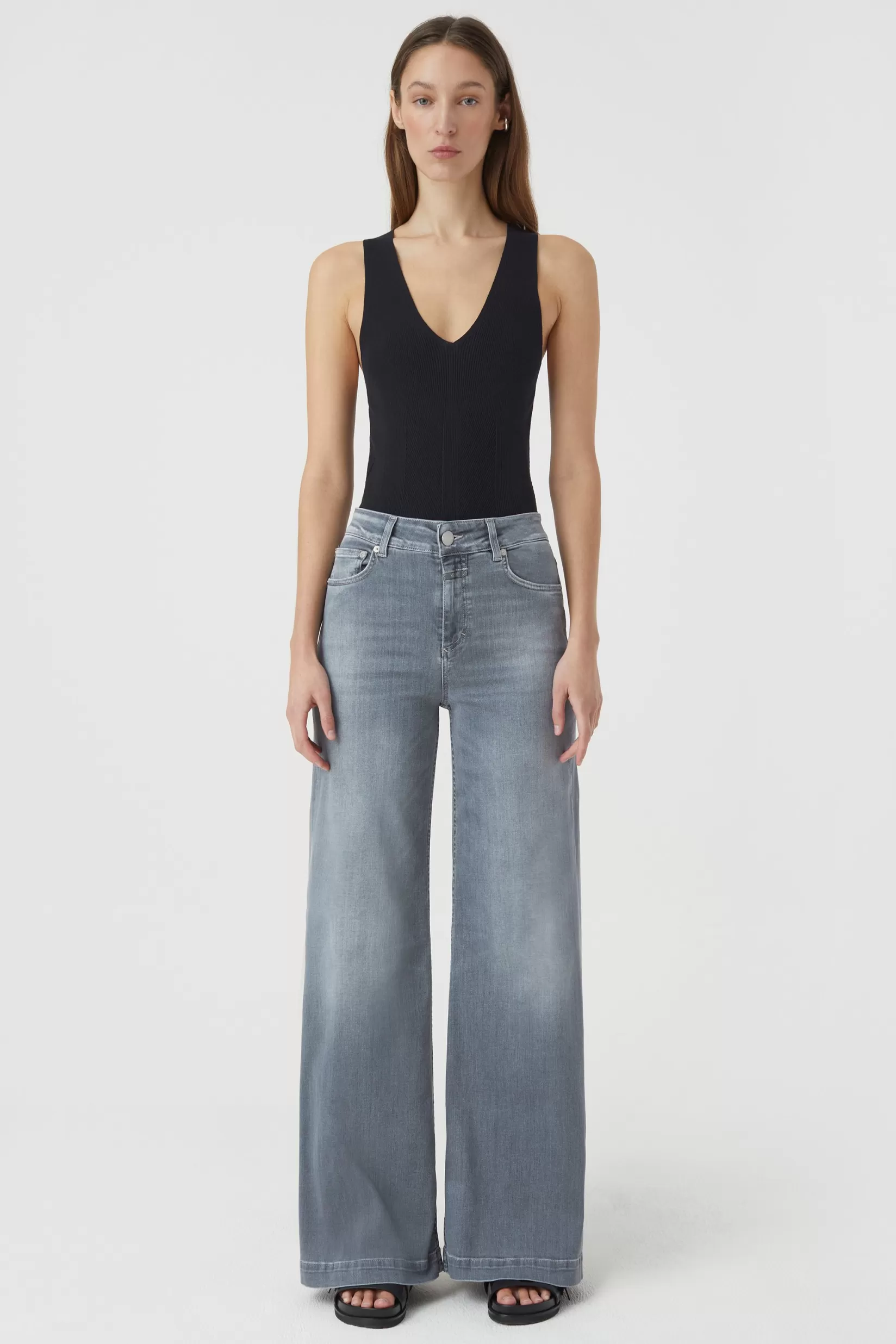 Cheap CLOSED Glow-Up Power Stretch Grey Denim Mid Grey